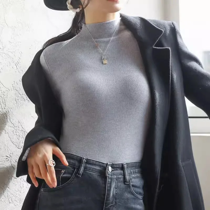 Fashion Office Lady Slim Fit Sweaters for Autumn Winter Solid Color Long Sleeved Mock Neck Pullover Korean Basic Knit Jumpers
Fashion Office Lady Slim Fit Sweaters for Autumn Winter Solid Color Long Sleeved Mock Neck Pullover Korean Basic Knit Jumpers