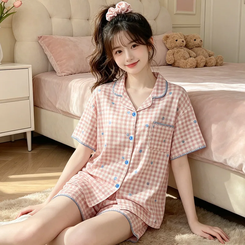 Summer New Women's Short Sleeve and Shorts Teenage Girl Pajamas Summer Sweet Girl Plaid Crescent Edge Homewear Two-Piece Set
Summer New Women's Short Sleeve and Shorts Teenage Girl Pajamas Summer Sweet Girl Plaid Crescent Edge Homewear Two-Piece Set