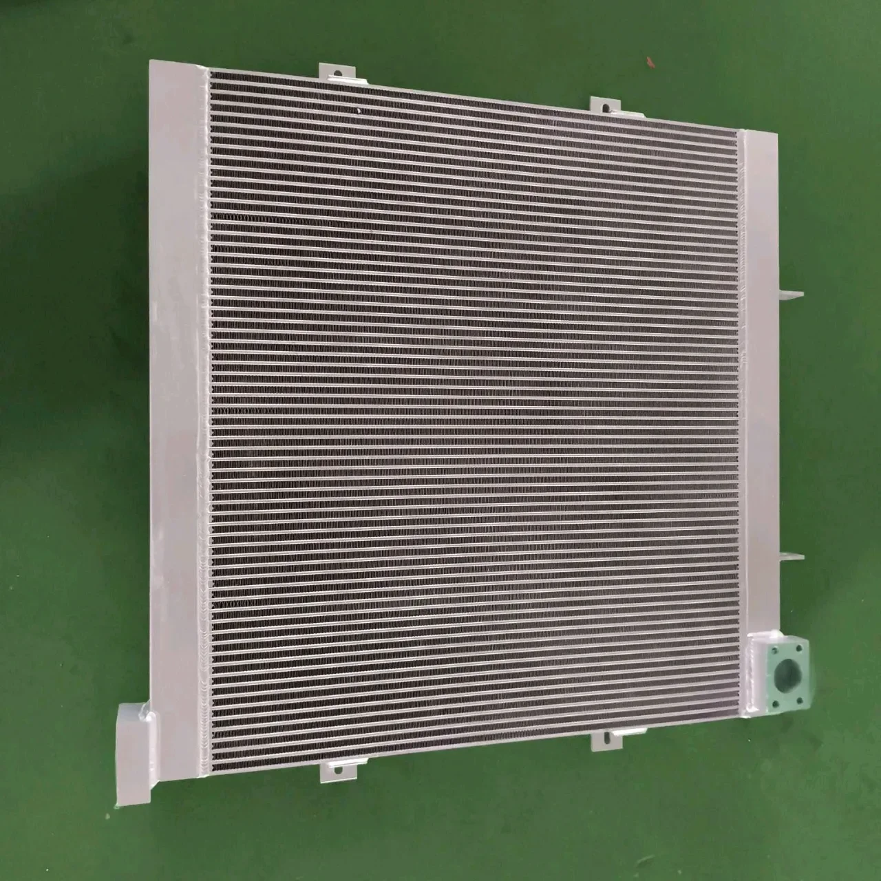 1092170201 1621075102 2205433332 Cooler Industrial Air Compressor Parts
1092170201 1621075102 2205433332 Cooler Industrial Air Compressor Parts