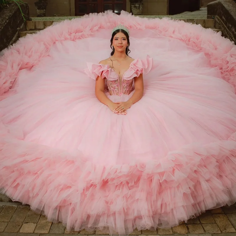 Light Pink Quinceanera Dresses Off the Shoulder Crystal Lace Layering Flower Decal Long tail Vestidoe 15 Quinceanera Customize
Light Pink Quinceanera Dresses Off the Shoulder Crystal Lace Layering Flower Decal Long tail Vestidoe 15 Quinceanera Customize
