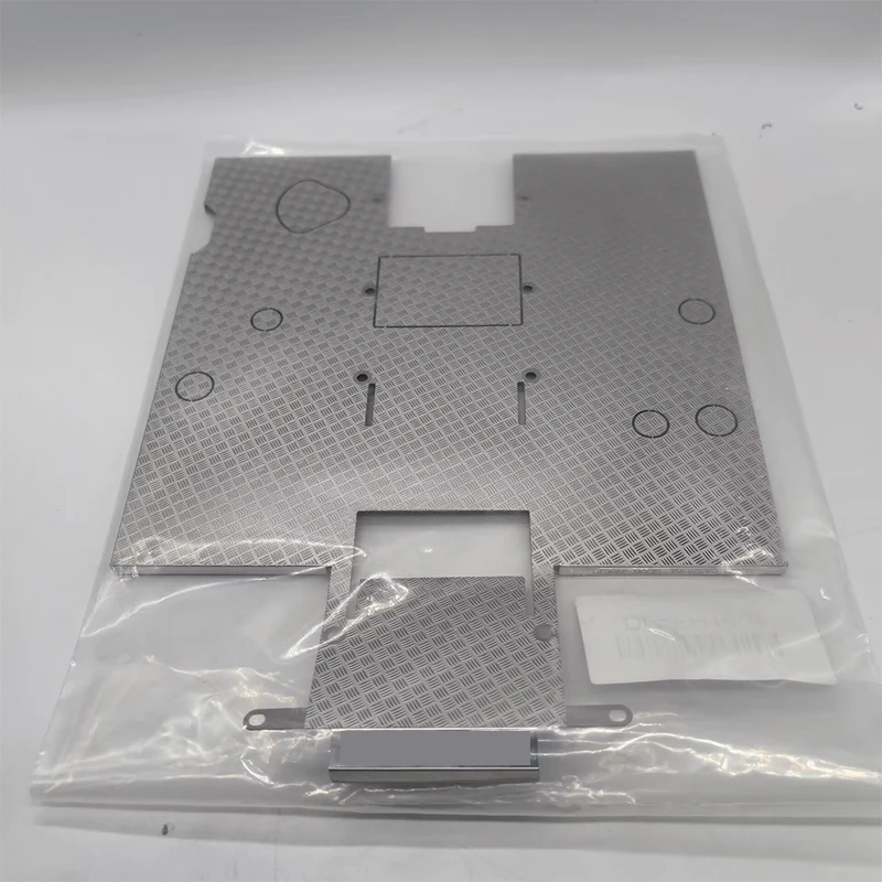 Защитная пластина для радиоуправляемого грузовика Tamiya VOLVO FH16 750 4x2 (модель 56375), масштаб 1/14, запчасти и аксессуары для самостоятельной сборки, DG MODEL
Защитная пластина для радиоуправляемого грузовика Tamiya VOLVO FH16 750 4x2 (модель 56375), масштаб 1/14, запчасти и аксессуары для самостоятельной сборки, DG MODEL