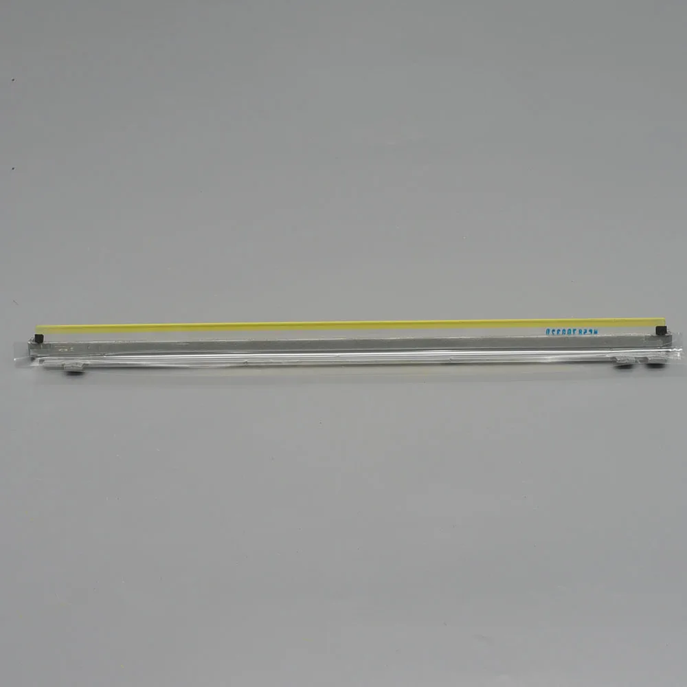 1X be for Canon IR C 3020 3025 3120 3125 3320 3325 3330 3520 3525 3530 3720 3725 3730 3826 3830 Transfer Belt Drum Cleaning
1X be for Canon IR C 3020 3025 3120 3125 3320 3325 3330 3520 3525 3530 3720 3725 3730 3826 3830 Transfer Belt Drum Cleaning