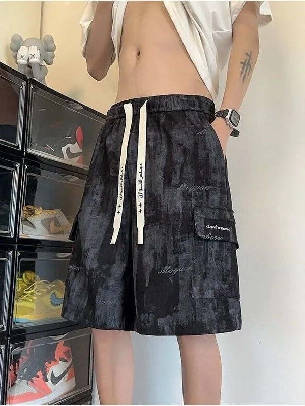 Washed Denim Short Shorts Men Summer Trendy Loose Casual Beachwear Teenage Sports Breathable Five-Part Pants Dyed Fabric
Washed Denim Short Shorts Men Summer Trendy Loose Casual Beachwear Teenage Sports Breathable Five-Part Pants Dyed Fabric