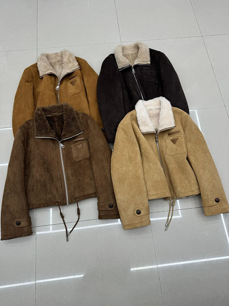 Winter Fashion Full Wool Lambswool Blend Suede Short Drawstring Minimalist Fur Coat For Women
Winter Fashion Full Wool Lambswool Blend Suede Short Drawstring Minimalist Fur Coat For Women