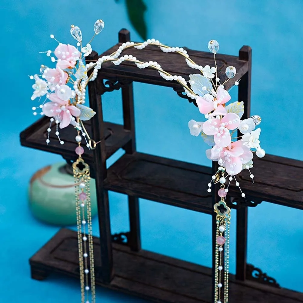 Exquisite Flower Hanfu Tassel Hair Hoop Crystal Crown Chinese Ancient Hairband Beads Alloy Swaying Fairy Headwear Women
Exquisite Flower Hanfu Tassel Hair Hoop Crystal Crown Chinese Ancient Hairband Beads Alloy Swaying Fairy Headwear Women