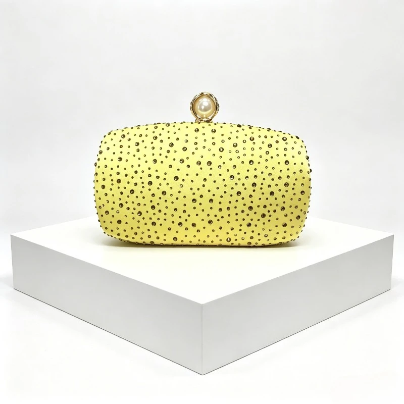 Women Bright Yellow Satin Rhinestone Clutch Bag Luxury Formal Cocktail Party Evening Bag Elegant Crystal Beading Handbag Bolso
Women Bright Yellow Satin Rhinestone Clutch Bag Luxury Formal Cocktail Party Evening Bag Elegant Crystal Beading Handbag Bolso