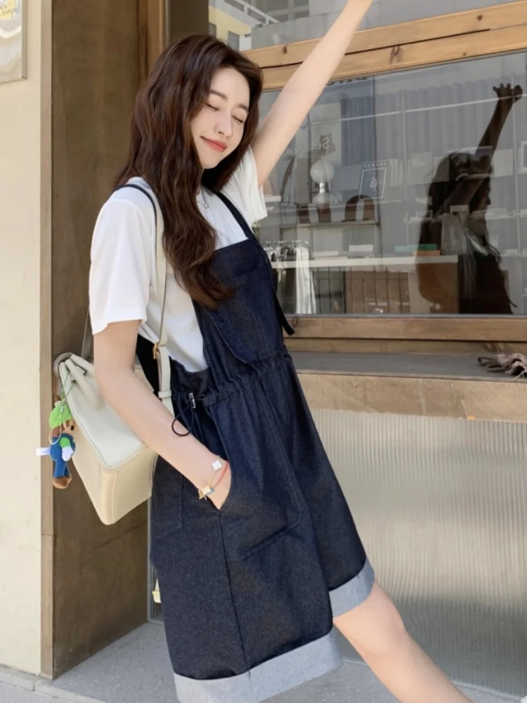 Sweet Cool Ageless Short Sleeve T-Shirt Denim Overalls Women's Summer Korean Style Vintage One-Piece Pantsuit Two-Piece Set
Sweet Cool Ageless Short Sleeve T-Shirt Denim Overalls Women's Summer Korean Style Vintage One-Piece Pantsuit Two-Piece Set