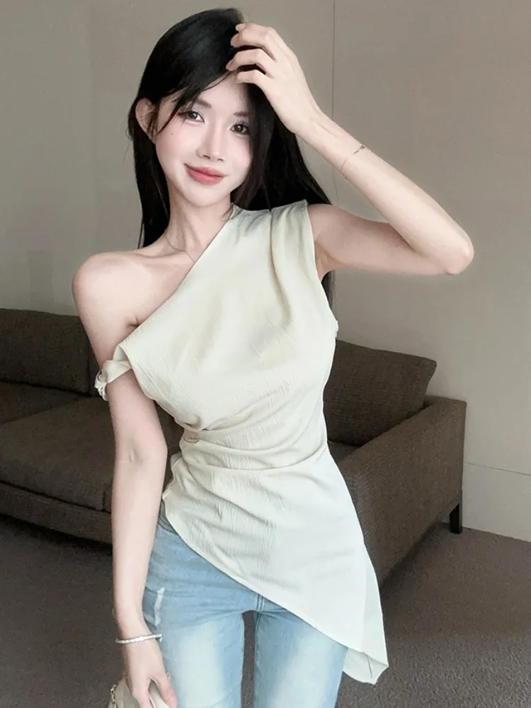 Sexy Slim Fit Shoulder Bared T-Shirt for Women Summer New Style Knitted mid Waist Design Irregular Collar Heat Feeling Vest
Sexy Slim Fit Shoulder Bared T-Shirt for Women Summer New Style Knitted mid Waist Design Irregular Collar Heat Feeling Vest