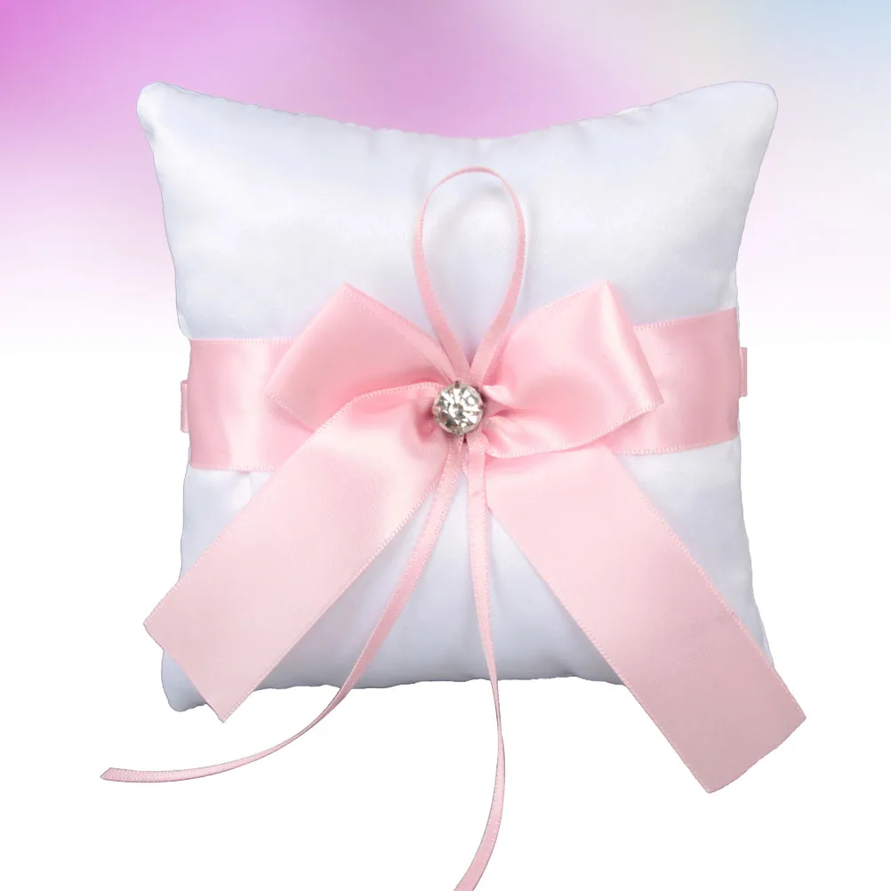 1pc Wedding Pillow Pink 14X14Cm Square Cushion For Bride Engagement Party Ring Holder Decor Wedding Ring Cushion
1pc Wedding Pillow Pink 14X14Cm Square Cushion For Bride Engagement Party Ring Holder Decor Wedding Ring Cushion