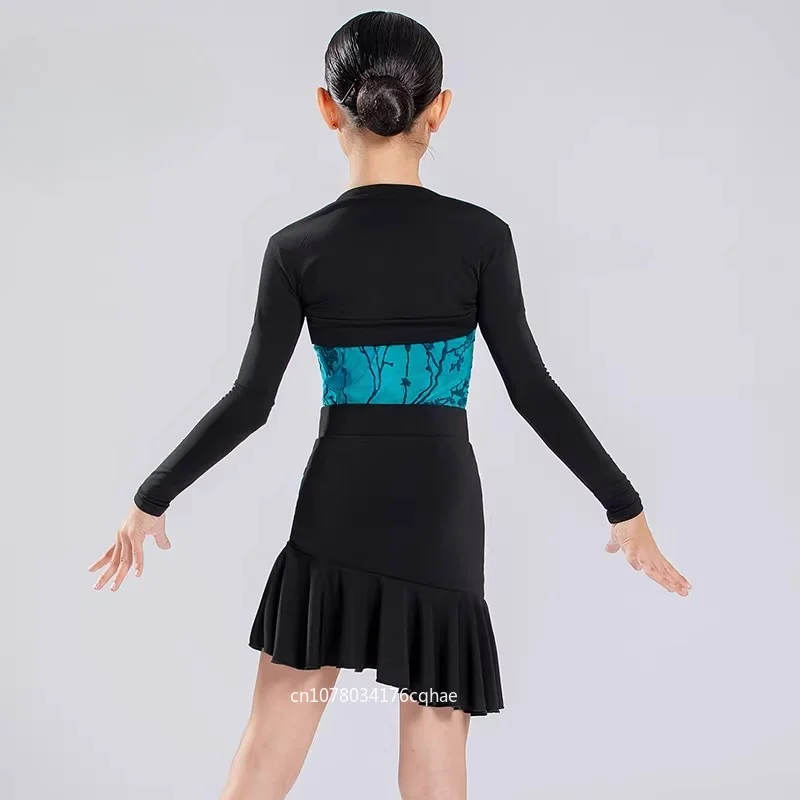 High-end new style professional Latin dance costume for girls Suitable for festival dance training, performance and practice
High-end new style professional Latin dance costume for girls Suitable for festival dance training, performance and practice