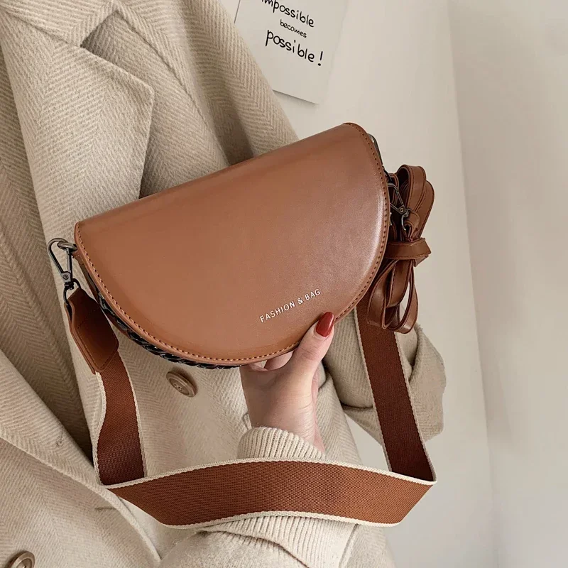2024 Designer Bags Luxury Pu Leather Crossbody Bag for Women Saddle Shoulder Bags Ladies Vintage Flap Purses and Handbags Sac
2024 Designer Bags Luxury Pu Leather Crossbody Bag for Women Saddle Shoulder Bags Ladies Vintage Flap Purses and Handbags Sac