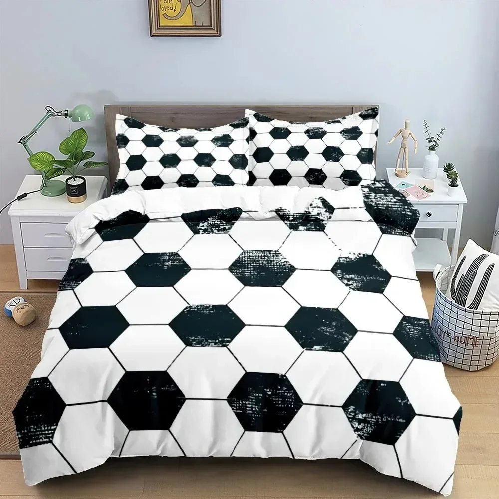 Football Duvet Cover Set King Size Simple Black White Comforter Cover 3D Soccer Sport for Kids Boys Girls Polyester Bedding Set
Football Duvet Cover Set King Size Simple Black White Comforter Cover 3D Soccer Sport for Kids Boys Girls Polyester Bedding Set
