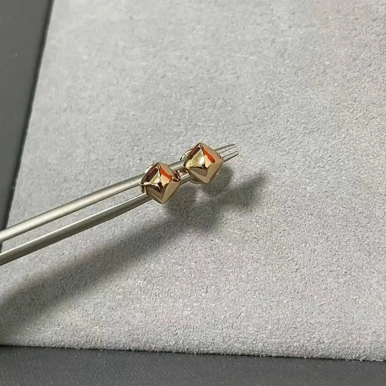 New 2023 Trend Hot Brand Anniversary Gifts Jewelry Earrings For Women Pure 925 Sliver Wild Bright Flower Group Elegant Charming
New 2023 Trend Hot Brand Anniversary Gifts Jewelry Earrings For Women Pure 925 Sliver Wild Bright Flower Group Elegant Charming