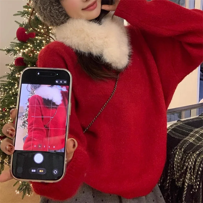 Atmosphere Fur Collar Scarf Red Sweater Autumn and Winter New Loose and Thin Versatile Knitted Sweater
Atmosphere Fur Collar Scarf Red Sweater Autumn and Winter New Loose and Thin Versatile Knitted Sweater