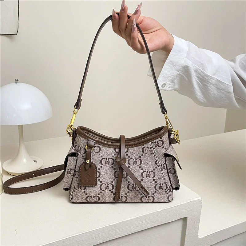 Новинка 2023 года, летняя французская большая сумка для подмышек — большая вместительная сумка через плечо/сумка через плечо с ручкой, универсальная рабочая и повседневная сумка
Новинка 2023 года, летняя французская большая сумка для подмышек — большая вместительная сумка через плечо/сумка через плечо с ручкой, универсальная рабочая и повседневная сумка