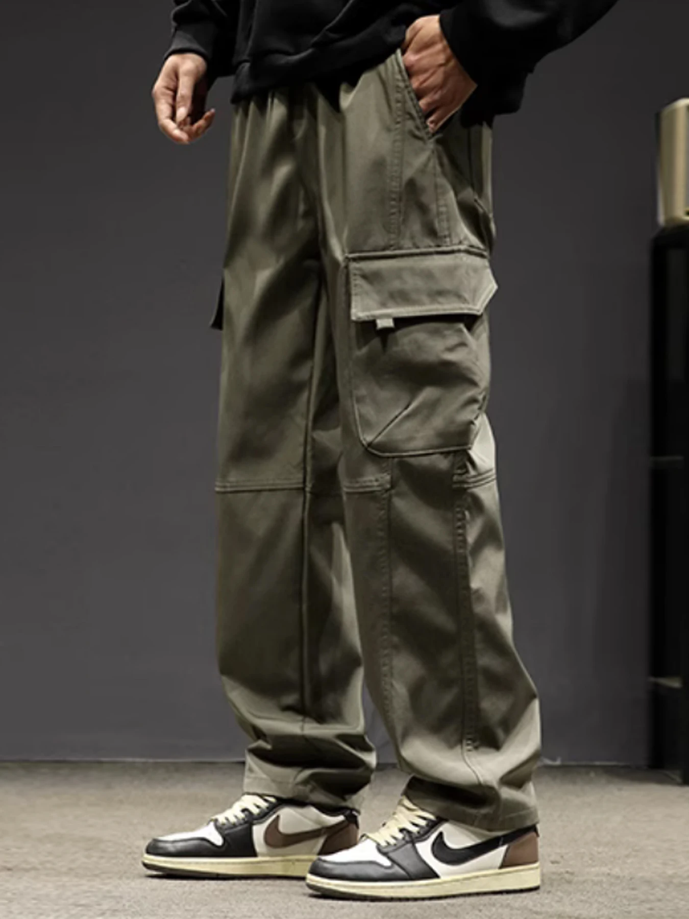 Men'S Solid Color Lace Up Sweatpants Simple Straight Men'S Corduroy Casual Pants New Cotton Men'S Casual Pants
Men'S Solid Color Lace Up Sweatpants Simple Straight Men'S Corduroy Casual Pants New Cotton Men'S Casual Pants