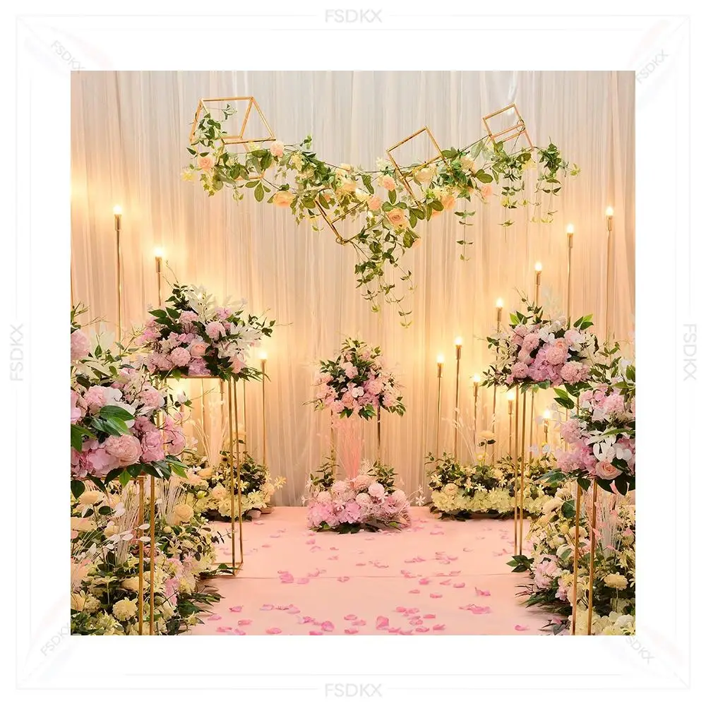 Custom Wedding Decoration Flower Ball Artificial Colorful Roses Flower Ball Centerpiece
Custom Wedding Decoration Flower Ball Artificial Colorful Roses Flower Ball Centerpiece