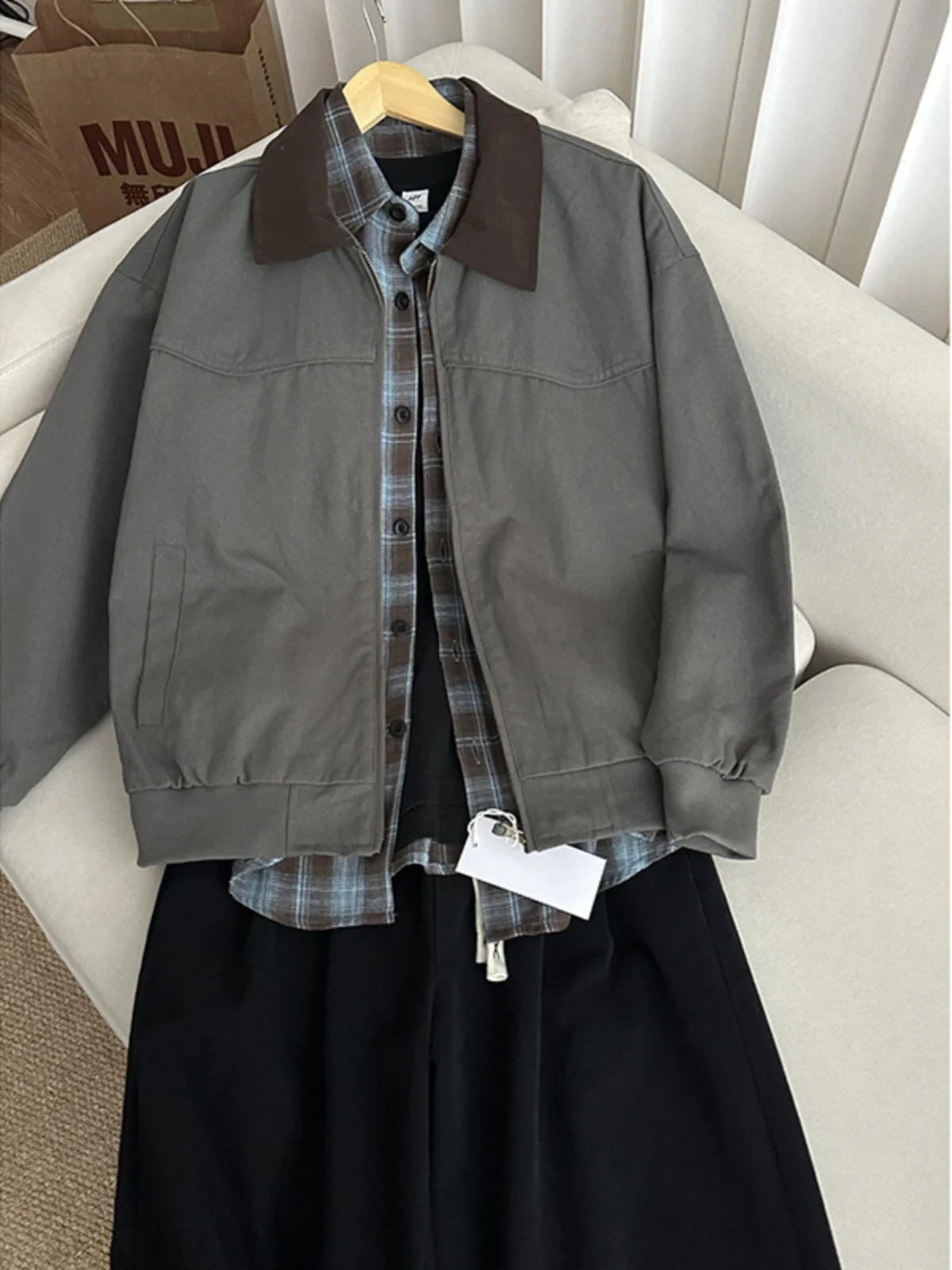 Мужская куртка-харингтон Deep Ey Ort, весна-осень, в американском ретро-стиле, с воротником-стойкой, рабочая одежда, молодежная, из полиэстера...
Мужская куртка-харингтон Deep Ey Ort, весна-осень, в американском ретро-стиле, с воротником-стойкой, рабочая одежда, молодежная, из полиэстера...