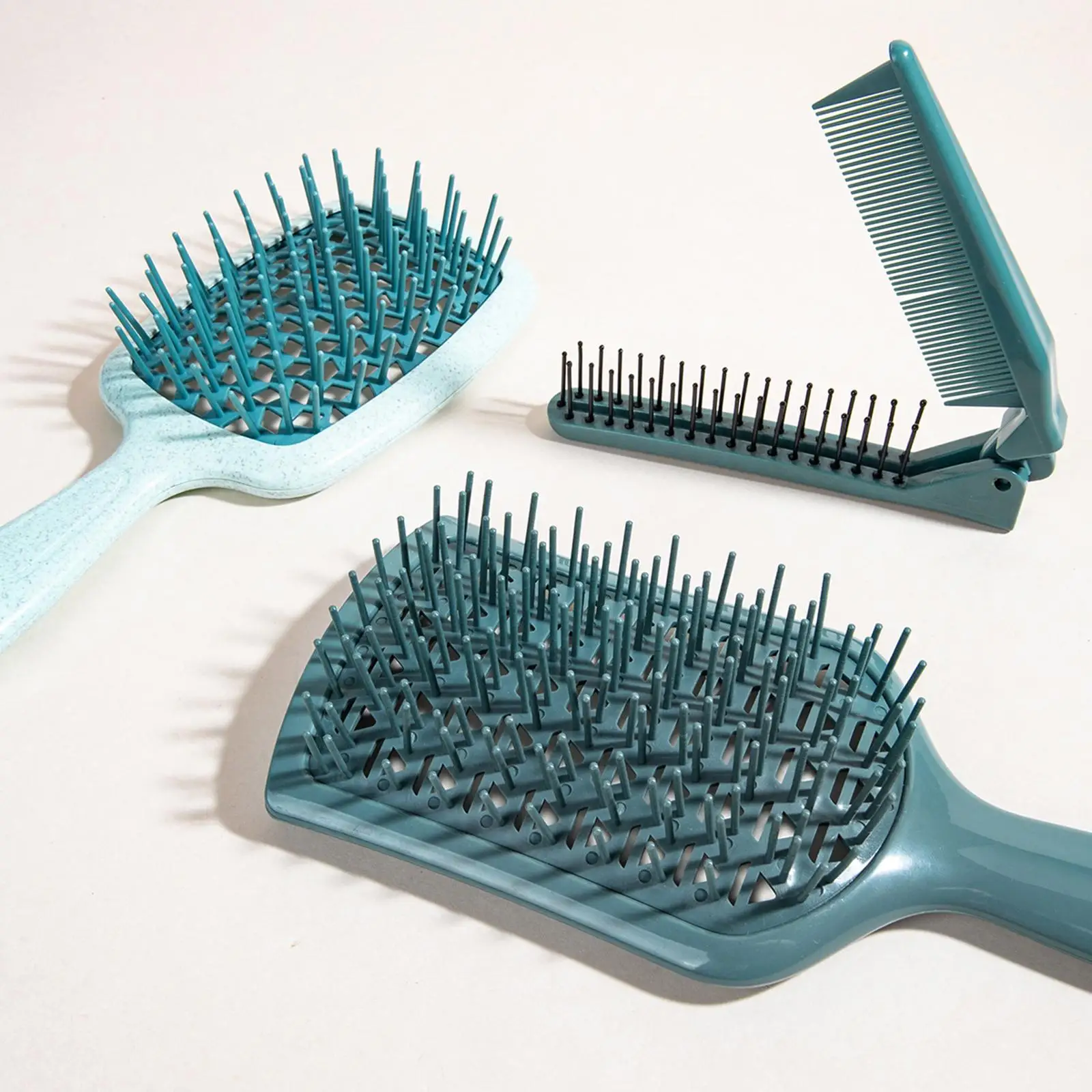 3 Pieces Hair Brush Portable Hair Comb Massage Comb Women Styling Brush for Kids Adults all types Hair Hair Smoothing Massaging
3 Pieces Hair Brush Portable Hair Comb Massage Comb Women Styling Brush for Kids Adults all types Hair Hair Smoothing Massaging