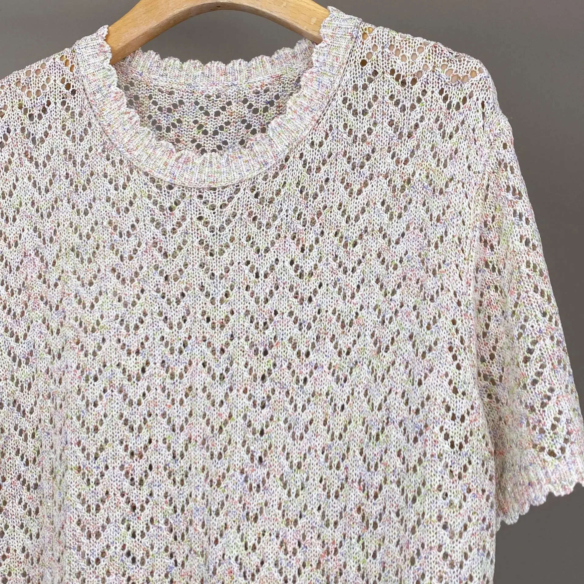 New Spring/Summer Linen Crew Neck Hollow-Out Sequined Comfortable Fashionable Versatile Knitted Short-Sleeve Top
New Spring/Summer Linen Crew Neck Hollow-Out Sequined Comfortable Fashionable Versatile Knitted Short-Sleeve Top