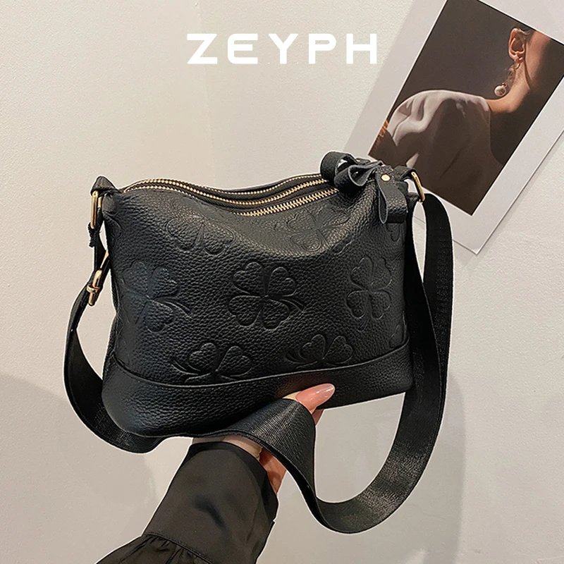 Zeyph Printed Big Short Handle PU Leather Solid Color Tote Bags for Women 2025 Y2K Ladies Shoulder Bag Females Retro Handbags
Zeyph Printed Big Short Handle PU Leather Solid Color Tote Bags for Women 2025 Y2K Ladies Shoulder Bag Females Retro Handbags