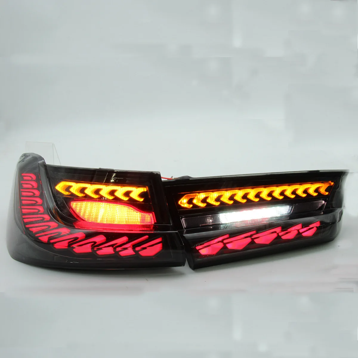 JunCar Suitable for BMW 3 Series G20 G28 2020 to 2022 LED Taillight Modified Running Water Dragon Scale
JunCar Suitable for BMW 3 Series G20 G28 2020 to 2022 LED Taillight Modified Running Water Dragon Scale