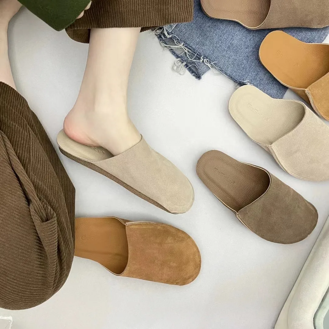 New Women's Slippers Closed Toe Round Toe Suede Clogs Sandals Autumn New Retro Solid Color Flat Bottom Women's Slingback Shoes
New Women's Slippers Closed Toe Round Toe Suede Clogs Sandals Autumn New Retro Solid Color Flat Bottom Women's Slingback Shoes