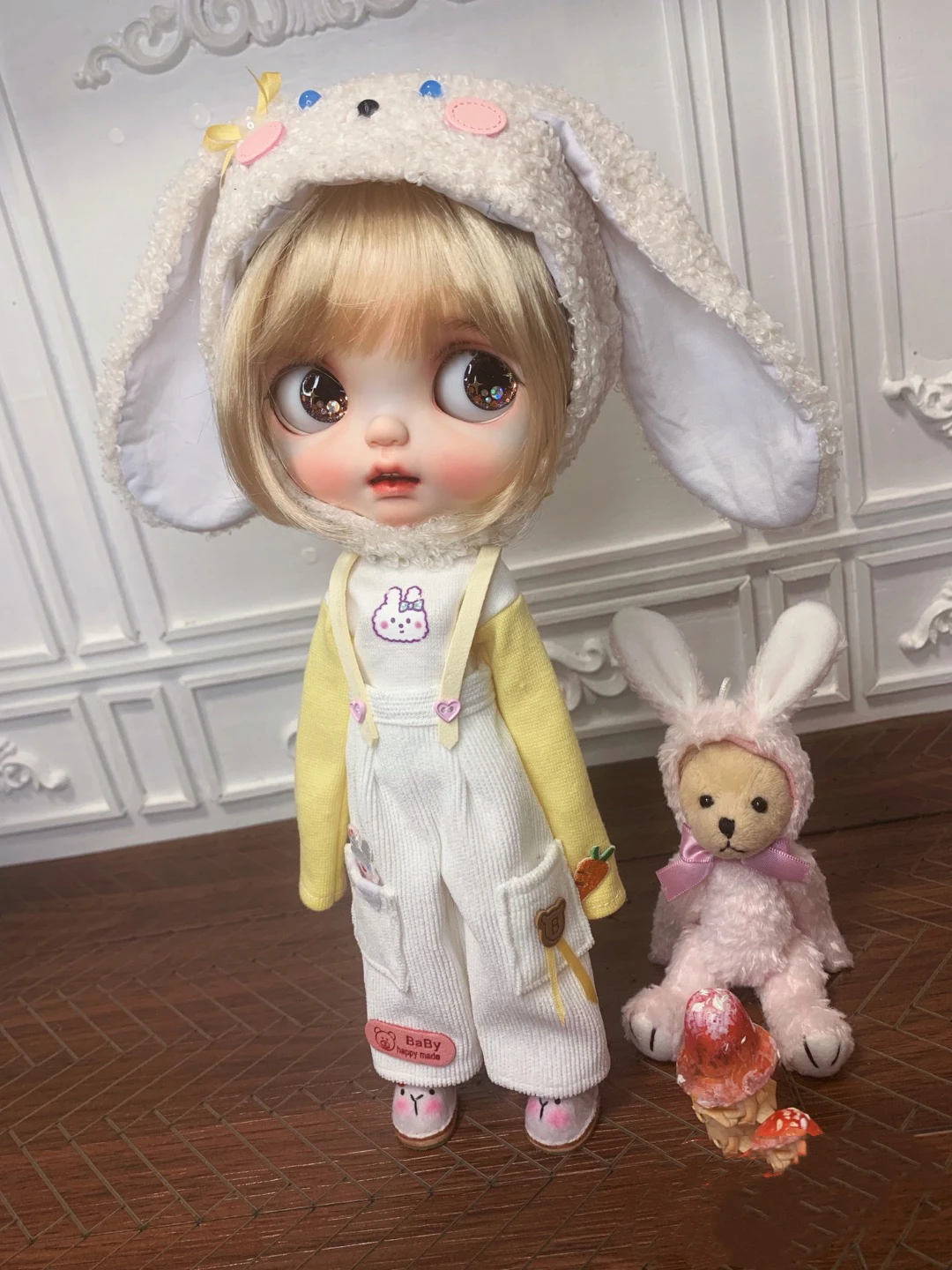 Женская одежда, кремовый костюм, одежда 1/6 BJD, аниме девушка (подходит для Pullip,Ob24, Licca)
Женская одежда, кремовый костюм, одежда 1/6 BJD, аниме девушка (подходит для Pullip,Ob24, Licca)