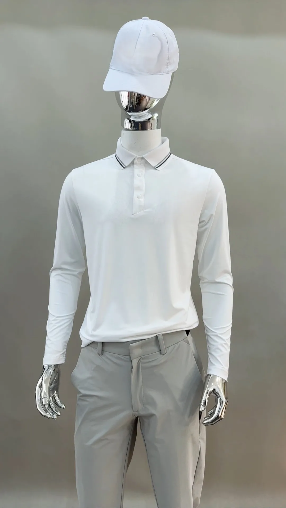 Men's lightweight, quick-dry golf shirt—flattering and versatile
Men's lightweight, quick-dry golf shirt—flattering and versatile