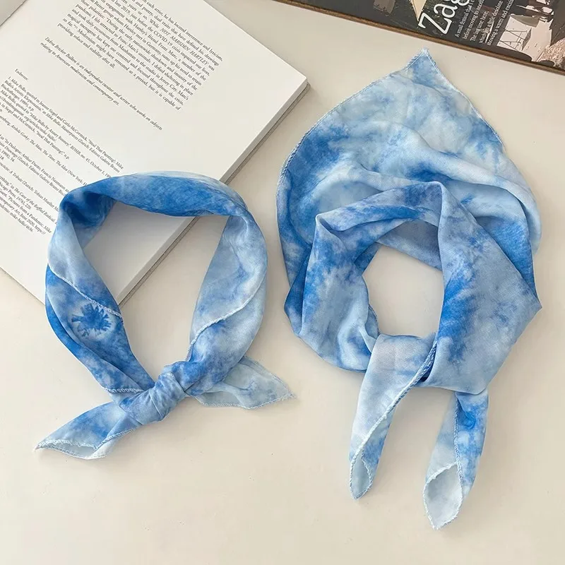 Handmade Tie Dye Blue Triangle Head Scarf Vintage Sweet Cute Countryside Style for Women Summer Outing Lightweight Cotton Soft
Handmade Tie Dye Blue Triangle Head Scarf Vintage Sweet Cute Countryside Style for Women Summer Outing Lightweight Cotton Soft