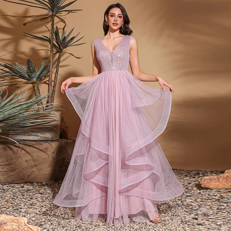Женское светло-розовое вечернее платье с глубоким v-образным вырезом, бальное платье без рукавов, блестящие пайетки и украшения из бисера на платье-лиф
Женское светло-розовое вечернее платье с глубоким v-образным вырезом, бальное платье без рукавов, блестящие пайетки и украшения из бисера на платье-лиф