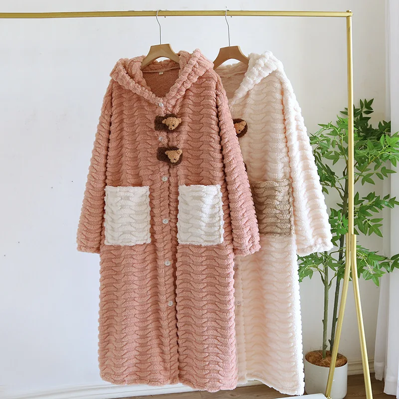Autumn Winter Winter Flannel Thickened Dress Ladies Sleepwear Fleece Coral Fleece Bathrobe Pajama Long Nightgown
Autumn Winter Winter Flannel Thickened Dress Ladies Sleepwear Fleece Coral Fleece Bathrobe Pajama Long Nightgown