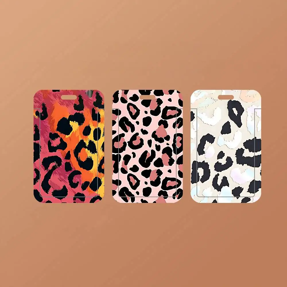 Fashion Tiger Leopard Print ID Card Holder Cute PVC Badge Holder Cartoon Card Cover Student ID Bus Card Case With Clear Window
Fashion Tiger Leopard Print ID Card Holder Cute PVC Badge Holder Cartoon Card Cover Student ID Bus Card Case With Clear Window