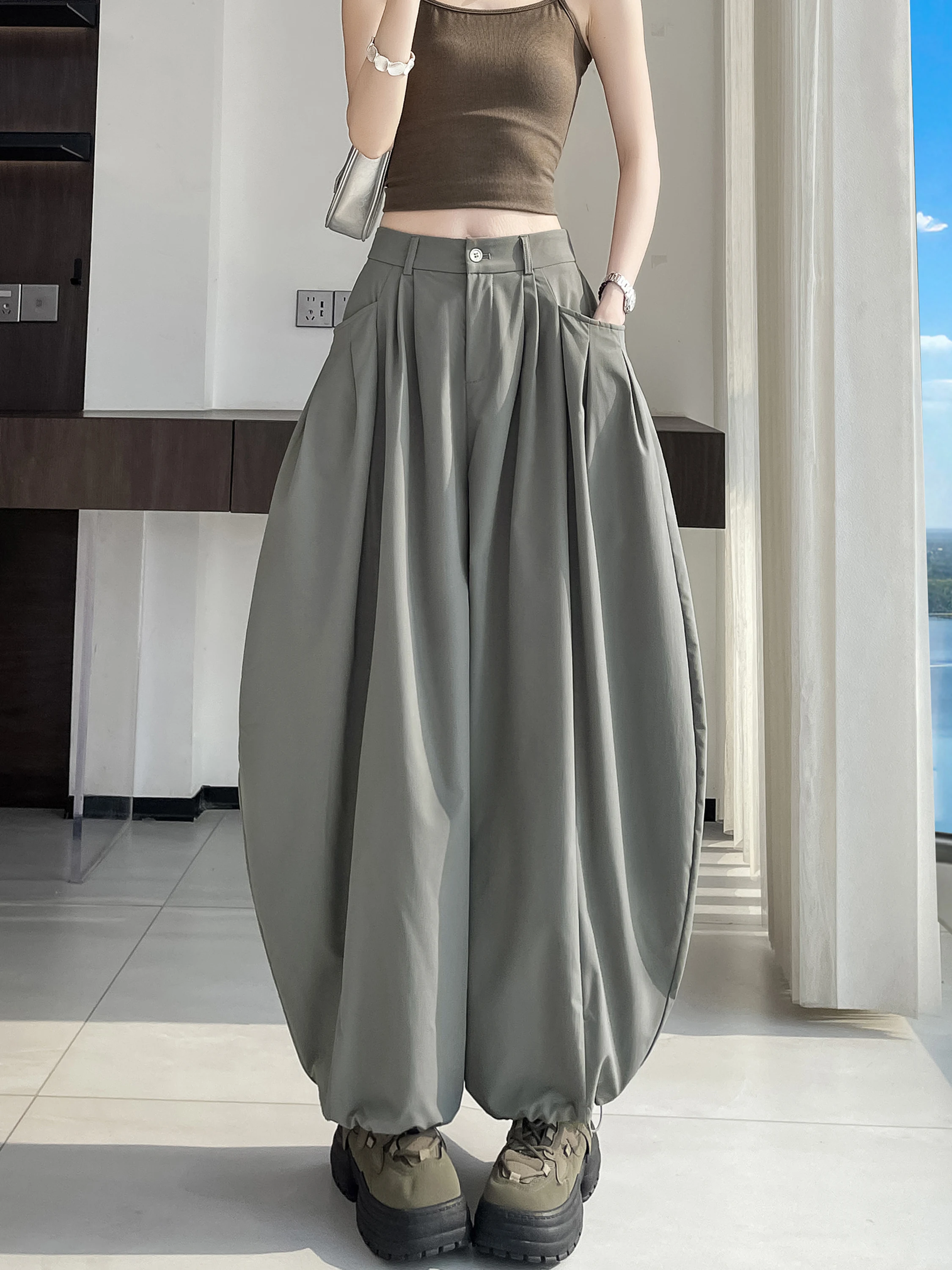 Casual Drawstring Workwear Pants Women's Summer New Loose Slimming Thin Balloon Pants Versatile High Waist Wide Leg Pants
Casual Drawstring Workwear Pants Women's Summer New Loose Slimming Thin Balloon Pants Versatile High Waist Wide Leg Pants
