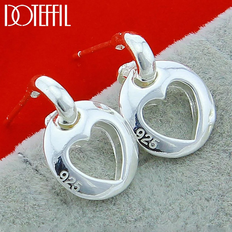 DOTEFFIL 925 Sterling Silver Round Heart Stud Earring For Women Fashion Charm Wedding Engagement Party Jewelry
DOTEFFIL 925 Sterling Silver Round Heart Stud Earring For Women Fashion Charm Wedding Engagement Party Jewelry