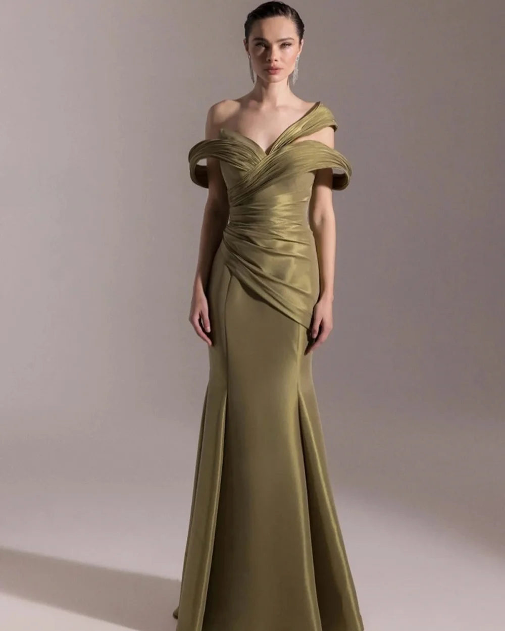 Customized Elegant Classic Party Dress Off-the-shoulder Sleeveless Prom Dresses High Quality Retro Floor-length Evening Dresses
Customized Elegant Classic Party Dress Off-the-shoulder Sleeveless Prom Dresses High Quality Retro Floor-length Evening Dresses