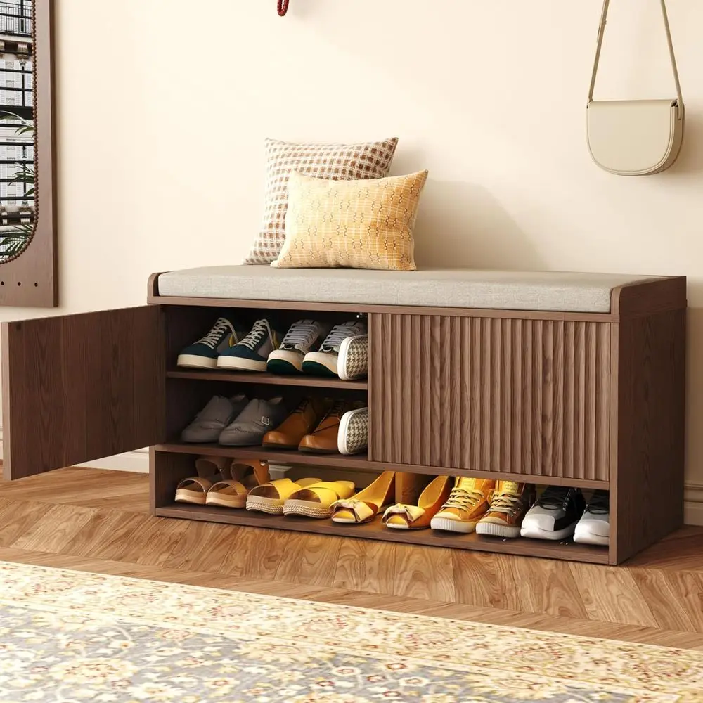 Скамья для хранения обуви из орехового дерева 39 дюймов с подушкой, регулируемыми полками и LED-подсветкой для прихожей или спальни
Скамья для хранения обуви из орехового дерева 39 дюймов с подушкой, регулируемыми полками и LED-подсветкой для прихожей или спальни