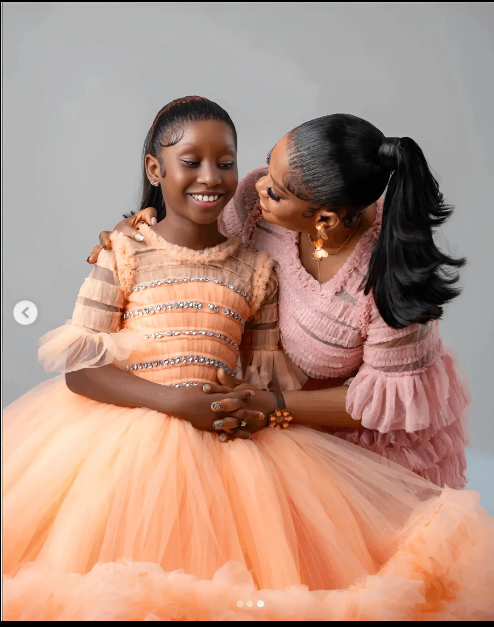 Customized Flower Girl Dress For Wedding Light Orange Pearls Puffy Beaded Tulle Cute Kids Birthday Party First Communion Gown
Customized Flower Girl Dress For Wedding Light Orange Pearls Puffy Beaded Tulle Cute Kids Birthday Party First Communion Gown