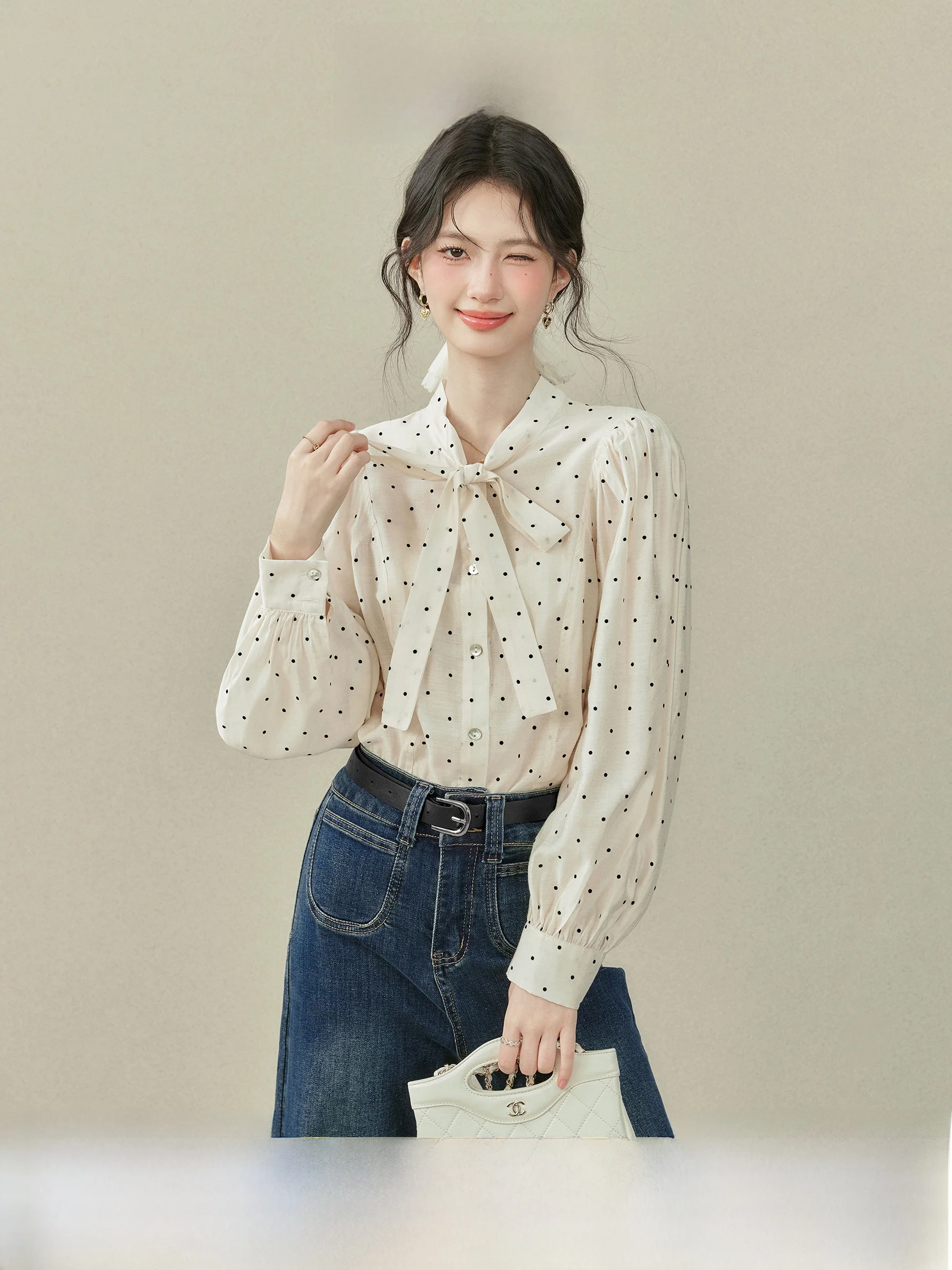 Ele Polka Dot Sa irt Top for Women Early Autumn Faionable Straight French Sle Long Sve UV Protection Ladies Bl...
Ele Polka Dot Sa irt Top for Women Early Autumn Faionable Straight French Sle Long Sve UV Protection Ladies Bl...