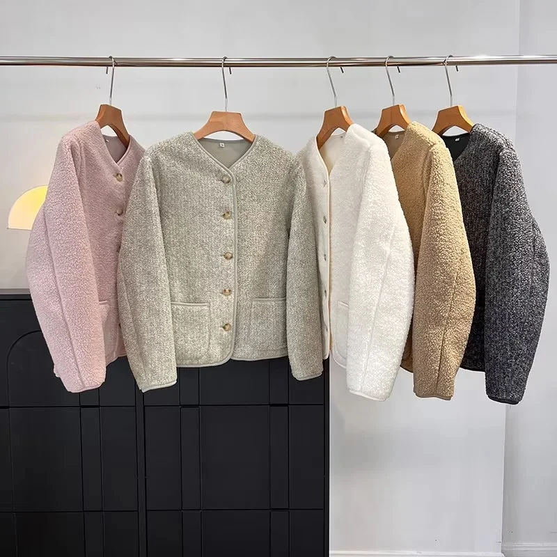 Теплый вельветовый круглый халат из искусственного меха ягненка Ne на одной пуговице, верхняя одежда, новое осенне-зимнее женское повседневное пальто-стойка
Теплый вельветовый круглый халат из искусственного меха ягненка Ne на одной пуговице, верхняя одежда, новое осенне-зимнее женское повседневное пальто-стойка