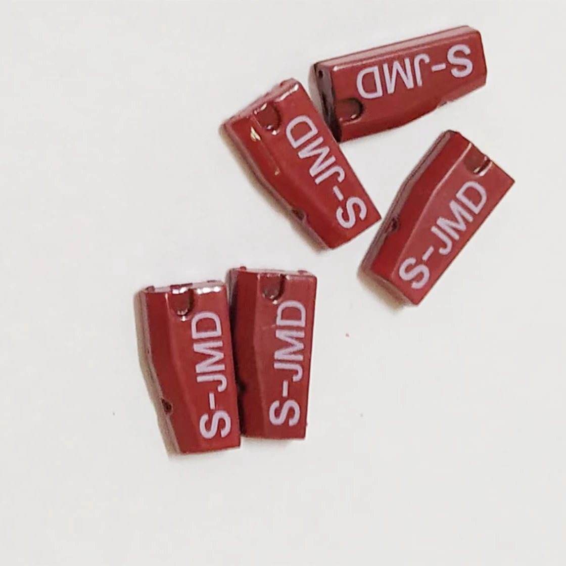 10pcs /lot Original jmd chip super red jmd chip S-jmd chip Handy Baby Multifunctional CBAY Car Key Chip Replace JMD 46/4C/4D/G/4
10pcs /lot Original jmd chip super red jmd chip S-jmd chip Handy Baby Multifunctional CBAY Car Key Chip Replace JMD 46/4C/4D/G/4