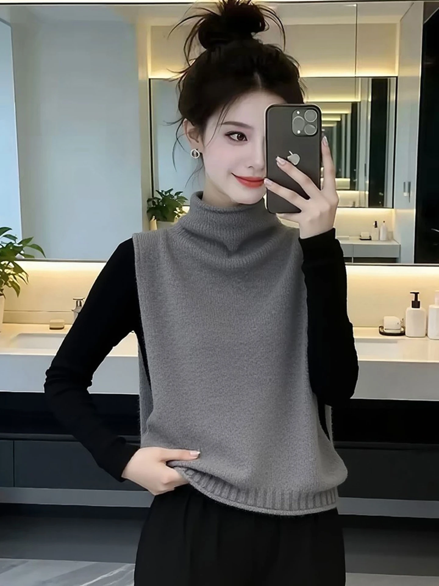Soft Pure Color Knitted Vest Half High Collar Sleeveless Top Spring 2026 Versatile Anti-aging Cashmere Vest Commute Style Kor...
Soft Pure Color Knitted Vest Half High Collar Sleeveless Top Spring 2026 Versatile Anti-aging Cashmere Vest Commute Style Kor...