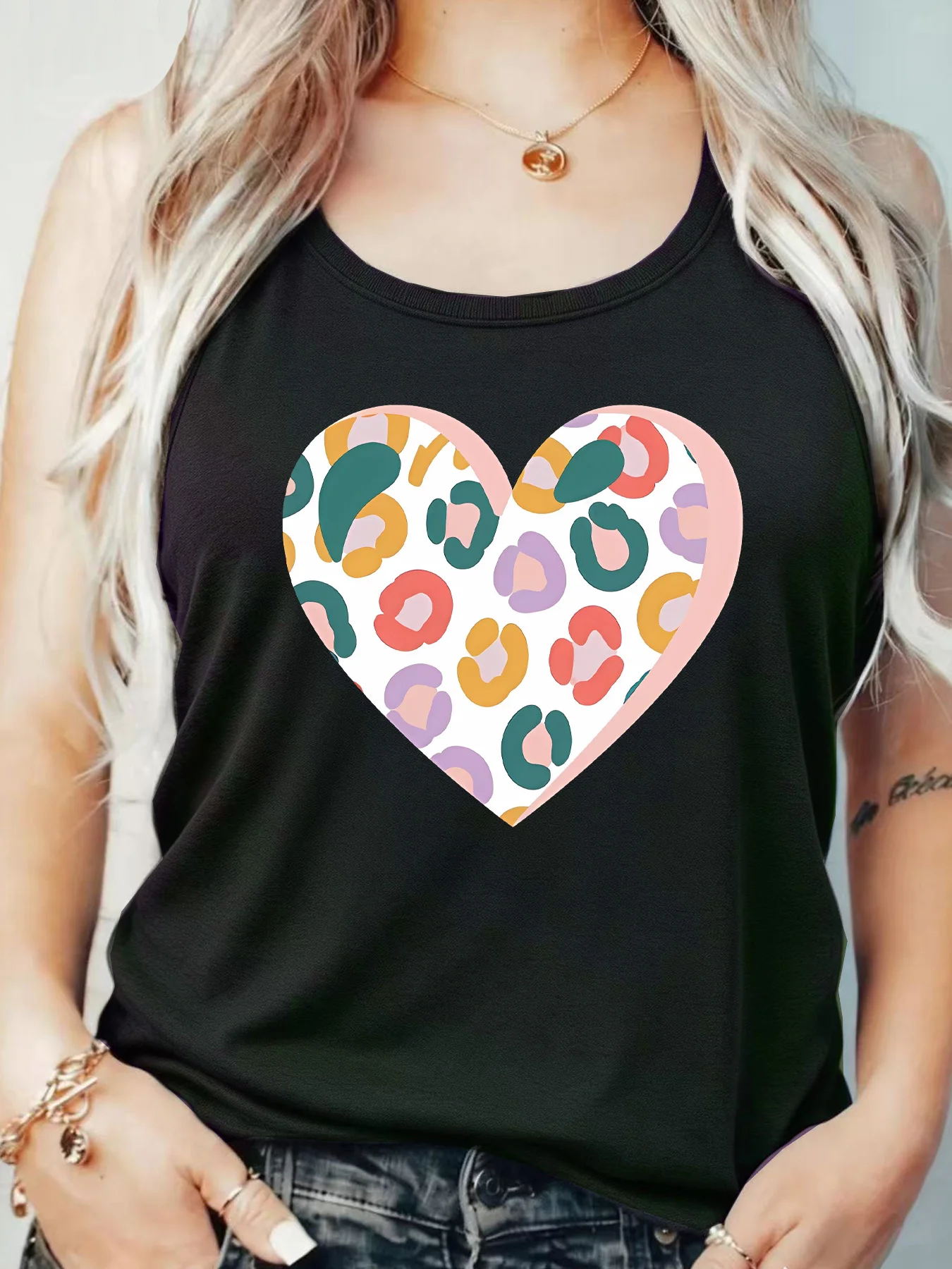 Loose Fit Printed Pocket T-Shirt for Women with Ribbed Collar round Neck 1-8XL plus Size Comfortable Casual Vest
Loose Fit Printed Pocket T-Shirt for Women with Ribbed Collar round Neck 1-8XL plus Size Comfortable Casual Vest