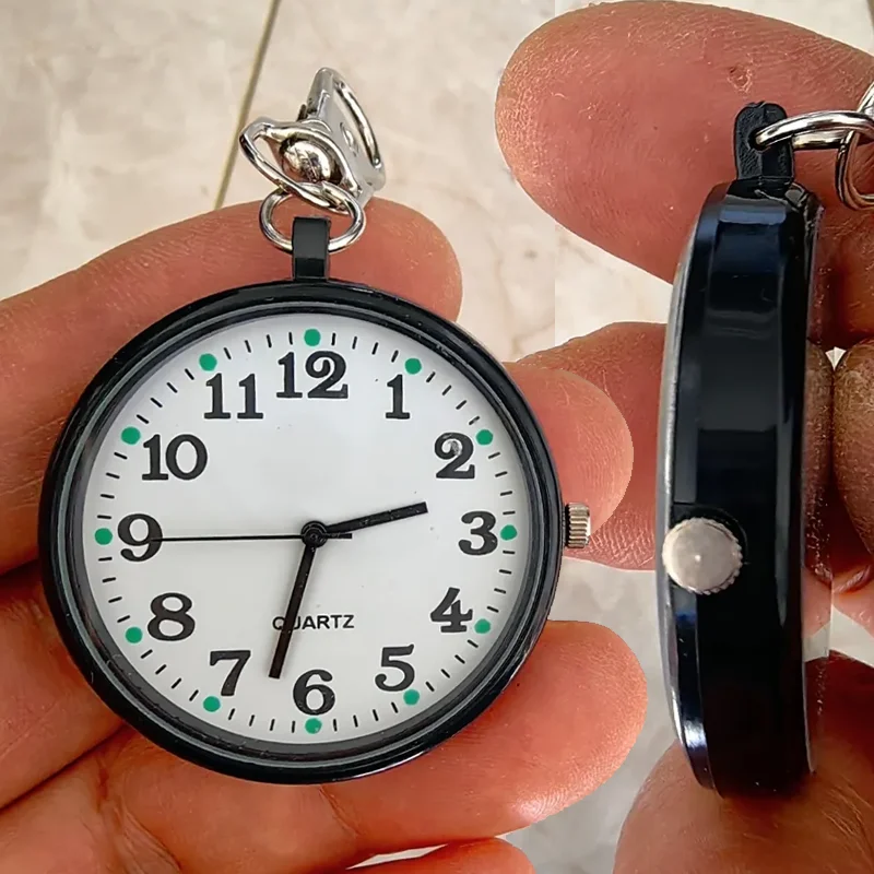 Изысканные кварцевые карманные часы-брелок для школьников, унисекс, портативные, светящиеся в темноте, с крупными цифрами, минималистичные часы
Изысканные кварцевые карманные часы-брелок для школьников, унисекс, портативные, светящиеся в темноте, с крупными цифрами, минималистичные часы