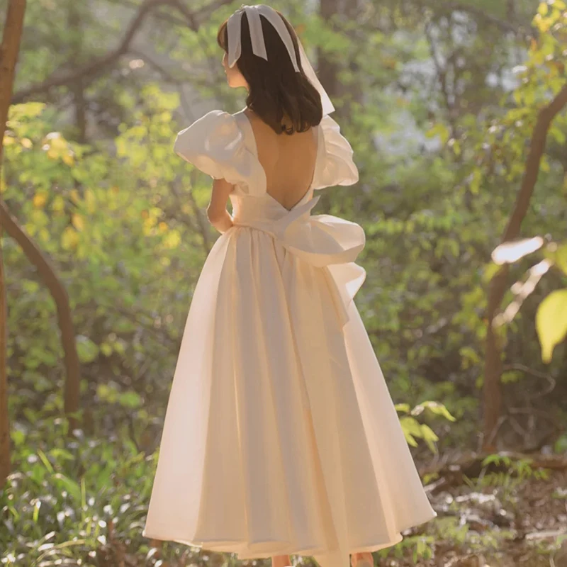 Ele Satin Bal Wedding Dr with Puffy Sves White Simple Sle A-Line Skirt Suitable for Ages 8-25 Hotel Indoor Use
Ele Satin Bal Wedding Dr with Puffy Sves White Simple Sle A-Line Skirt Suitable for Ages 8-25 Hotel Indoor Use