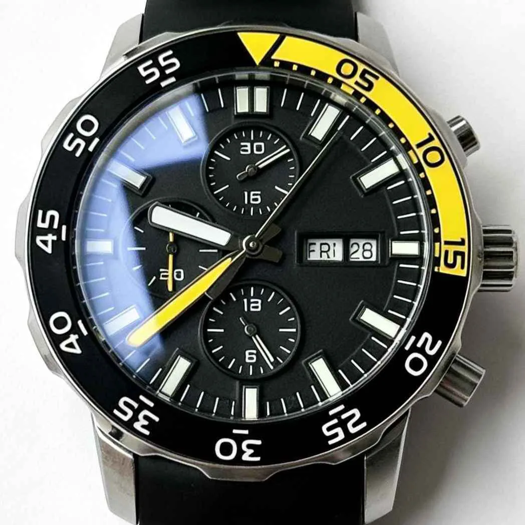 41mm Vintage Heritage Mens Luxury Watch 904L Steel Quartz Mechanical Movement Night Glow Hour Markers Water Resistant Gentleman
41mm Vintage Heritage Mens Luxury Watch 904L Steel Quartz Mechanical Movement Night Glow Hour Markers Water Resistant Gentleman