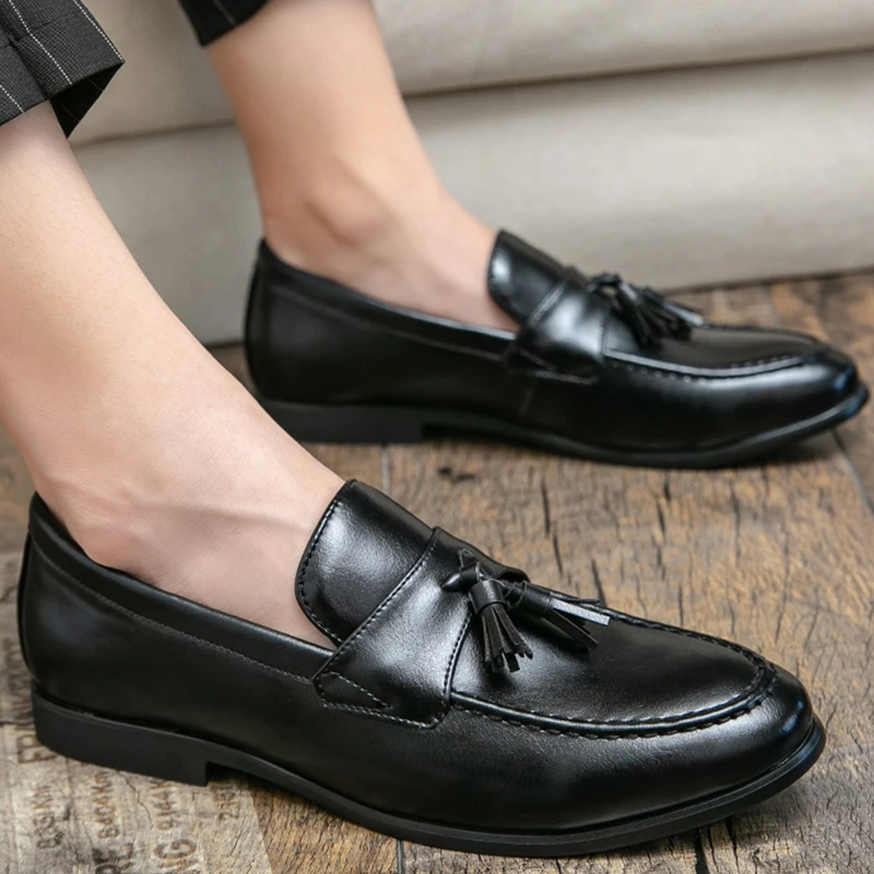 Мужские классические кожаные туфли-лоферы без шнурков для офиса, вечеринок и деловых встреч, с кисточками, повседневные
Мужские классические кожаные туфли-лоферы без шнурков для офиса, вечеринок и деловых встреч, с кисточками, повседневные