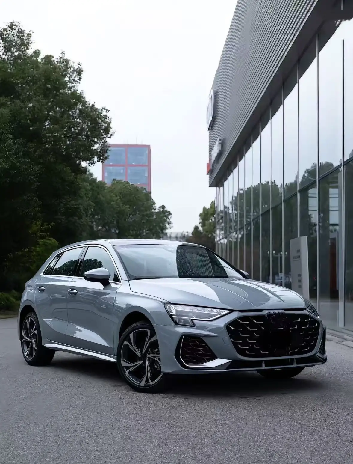 New Car Headlight Ballast Control Unit Head Lights Power Module 4H0941329 Auto Parts For A3 S3 A6 S6 A8S8 Jetta Tigua
New Car Headlight Ballast Control Unit Head Lights Power Module 4H0941329 Auto Parts For A3 S3 A6 S6 A8S8 Jetta Tigua