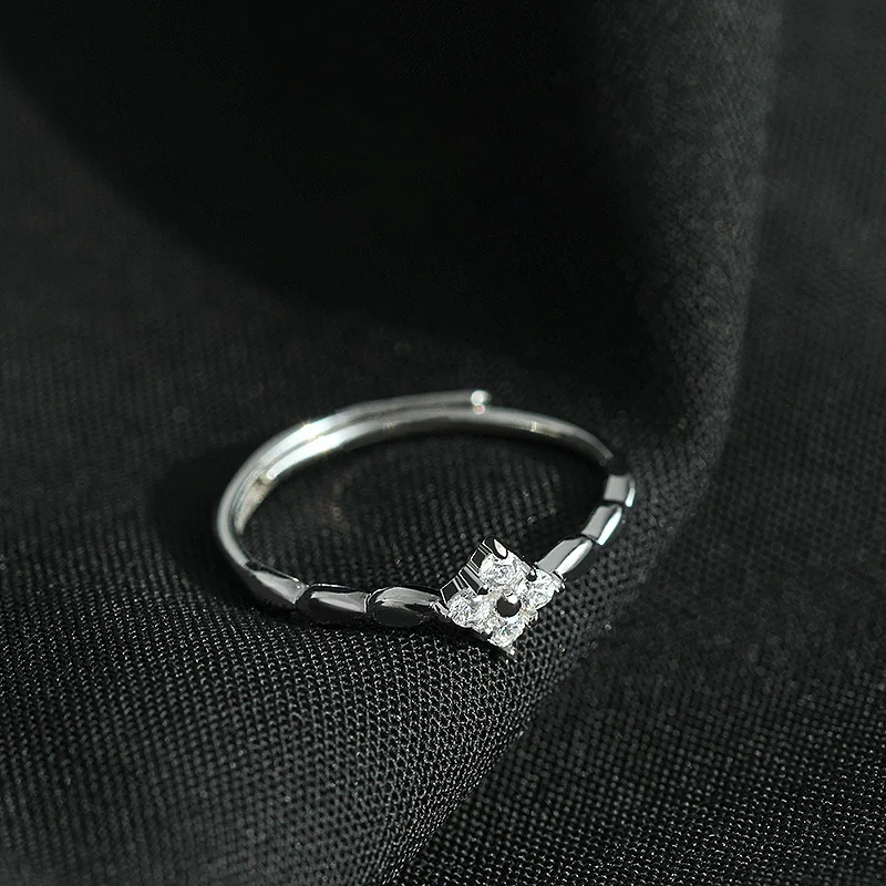 Fashion 925 Sterling Silver Zircon Ring Simple Style Charm Shiny Women Ring Birthday Party Gift Exquisite Jewelry
Fashion 925 Sterling Silver Zircon Ring Simple Style Charm Shiny Women Ring Birthday Party Gift Exquisite Jewelry