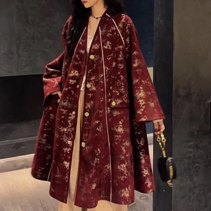 2025 Autumn And Winter Design Medieval Coat New Chinese Style National Style New Fashion Women's Coat
2025 Autumn And Winter Design Medieval Coat New Chinese Style National Style New Fashion Women's Coat